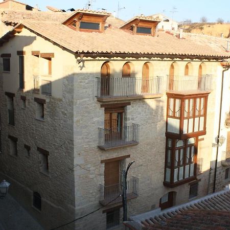 Apartamentos Dona Candida Valderrobres Dış mekan fotoğraf